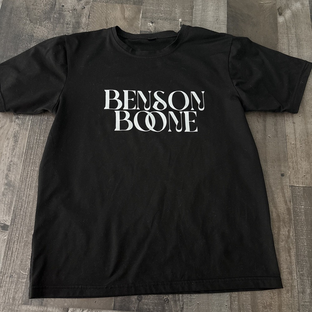 Benson Boone T-Shirt Adult M Black polyester Short Sleeve world tour tee